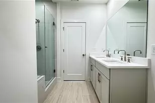 201 New St, Decatur, GA 30030 - Photo 32