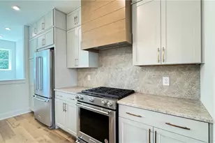 201 New St, Decatur, GA 30030 - Photo 10