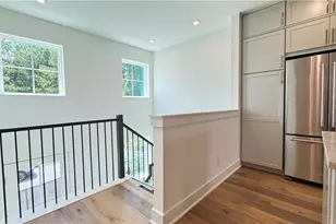 201 New St, Decatur, GA 30030 - Photo 6