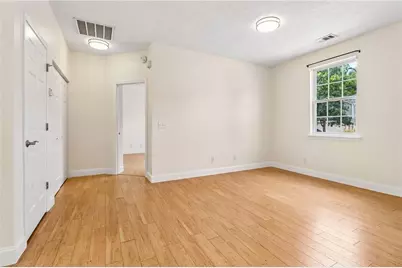 213 W Oaks Place, Woodstock, GA 30188 - Photo 6