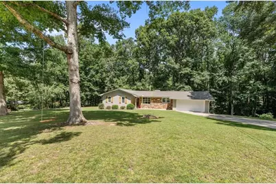 215 Eldorado Drive, Carrollton, GA 30116 - Photo 8