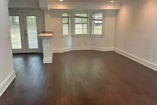4931 Sugar Creek Dr, Sugar Hill, GA 30518 - Photo 2