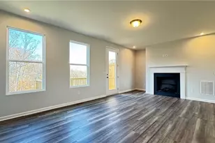 1443 Creekside Cir NW, Atlanta, GA 30318 - Photo 20