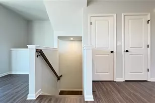 1443 Creekside Cir NW, Atlanta, GA 30318 - Photo 6
