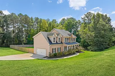 2835 Shadowstone Way, Winder, GA 30680 - Photo 2
