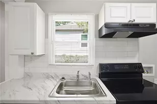 890 McWilliams Rd SE, Atlanta, GA 30315 - Photo 8