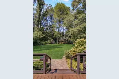 4174 Powers Ferry Road NW, Atlanta, GA 30342 - Photo 32