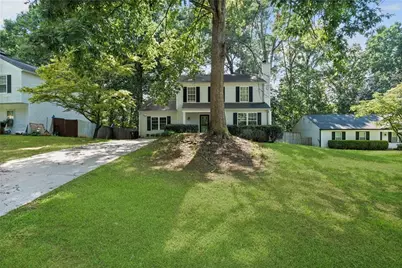 10390 Rillridge Court, Alpharetta, GA 30022 - Photo 2