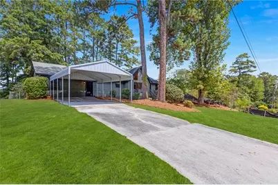 7548 Lowilla Lane, Lithonia, GA 30058 - Photo 4