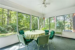 2306 E Cherokee Dr, Woodstock, GA 30188 - Photo 10