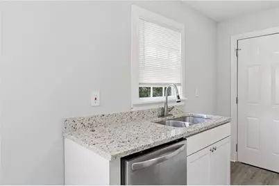 327 Addington Street SW, Atlanta, GA 30310 - Photo 6
