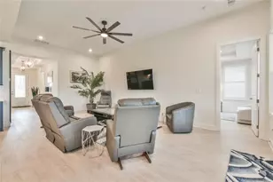 284 Pecks Ct, Hoschton, GA 30548 - Photo 8