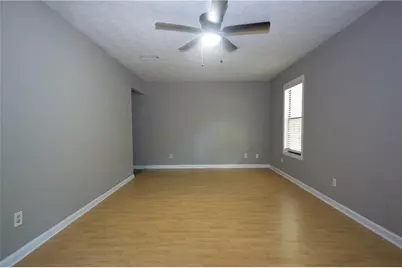 4685 Barnes Court, Loganville, GA 30052 - Photo 8