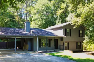 4685 Barnes Ct, Loganville, GA 30052 - Photo 2