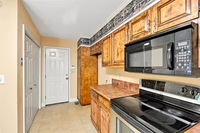 6906 Springwood Drive, Douglasville, GA 30135 - Photo 10