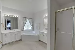 10850 Avian Dr, Alpharetta, GA 30022 - Photo 24