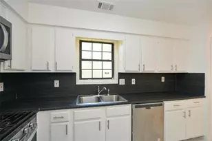 160 Timber Creek Ln SW, Marietta, GA 30060 - Photo 12