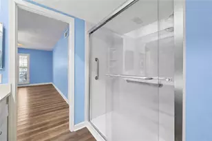6851 Roswell Rd, Sandy Springs, GA 30328 - Photo 12