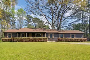 2037 Hampton Locust Grove Rd, Locust Grove, GA 30248 - Photo 42