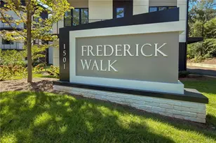 1169 Penny Ln, Atlanta, GA 30329 - Photo 24