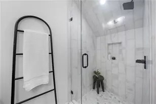 1169 Penny Ln, Atlanta, GA 30329 - Photo 14