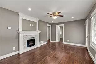 208 SE Yancy Dr SE, Marietta, GA 30067 - Photo 8