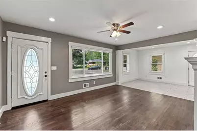 208 SE Yancy Drive SE, Marietta, GA 30067 - Photo 10