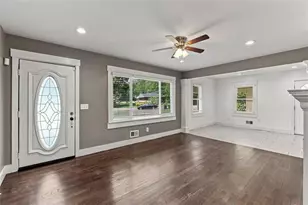 208 SE Yancy Dr SE, Marietta, GA 30067 - Photo 10