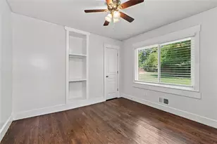 208 SE Yancy Dr SE, Marietta, GA 30067 - Photo 18