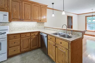 111 Henderson Lake Drive, Canton, GA 30115 - Photo 6