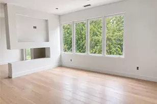 1005 Clementstone Dr, Sandy Springs, GA 30342 - Photo 2