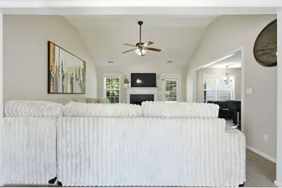 540 Windermere Dr Drive, Loganville, GA 30052 - Photo 14