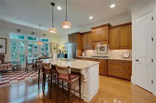 230 Wisteria Cir, Roswell, GA 30076 - Photo 10
