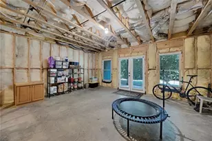 230 Wisteria Cir, Roswell, GA 30076 - Photo 34