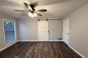 2707 Hawk Dr NE, Marietta, GA 30066 - Photo 10