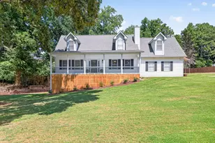 5229 Lanton Cir, Gainesville, GA 30504 - Photo 2