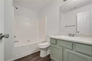 4382 Stone Gate Way, East Point, GA 30344 - Photo 8