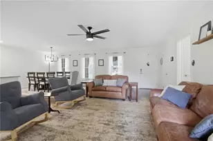 5636 Crestwood Dr, Stone Mountain, GA 30087 - Photo 8