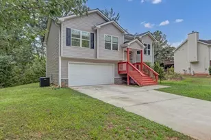 570 Bethany Ct, Athens, GA 30606 - Photo 2