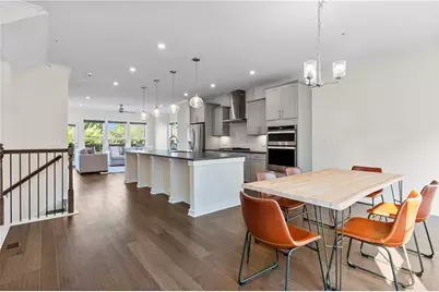 2076 Holtz Lane, Atlanta, GA 30318 - Photo 18