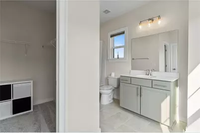 2076 Holtz Lane, Atlanta, GA 30318 - Photo 32
