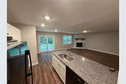 613 Blue Flag Lane, Fairburn, GA 30213 - Photo 10