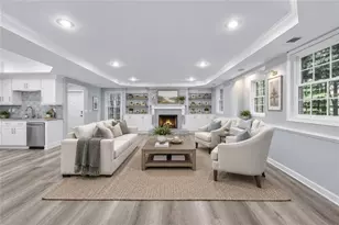 125 Birkdale Ct, Alpharetta, GA 30022 - Photo 2