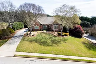 558 Sterling Water Dr, Monroe, GA 30655 - Photo 2