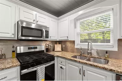 918 Victoria Landing Drive, Woodstock, GA 30189 - Photo 18