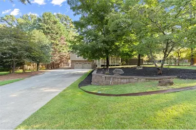 918 Victoria Landing Drive, Woodstock, GA 30189 - Photo 4