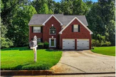856 Haydens Ridge, Ellenwood, GA 30294 - Photo 2