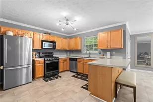 856 Haydens Ridge, Ellenwood, GA 30294 - Photo 8