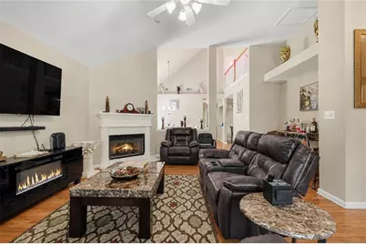 8001 Gossamer Drive, Fairburn, GA 30213 - Photo 8