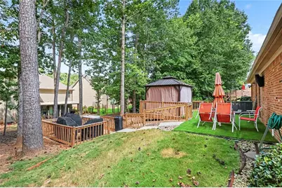 8001 Gossamer Drive, Fairburn, GA 30213 - Photo 4